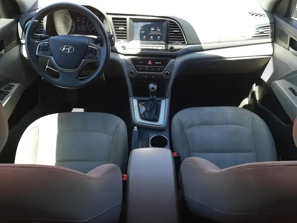 5NPD84LF9HH135204 2017 HYUNDAI ELANTRA - Image 8