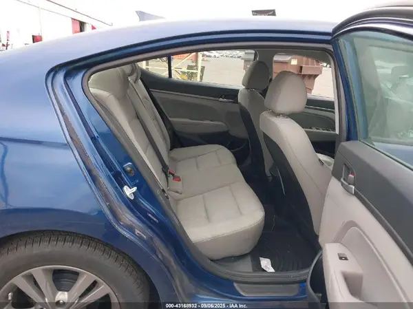 5NPD84LF9HH138314 2017 HYUNDAI ELANTRA - Image 8