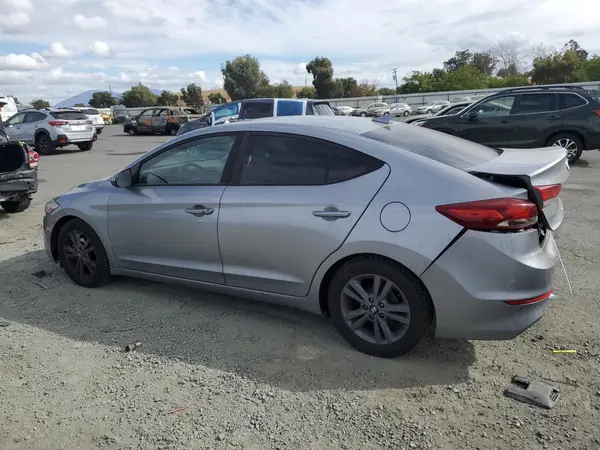 5NPD84LF9HH141486 2017 HYUNDAI ELANTRA - Image 2