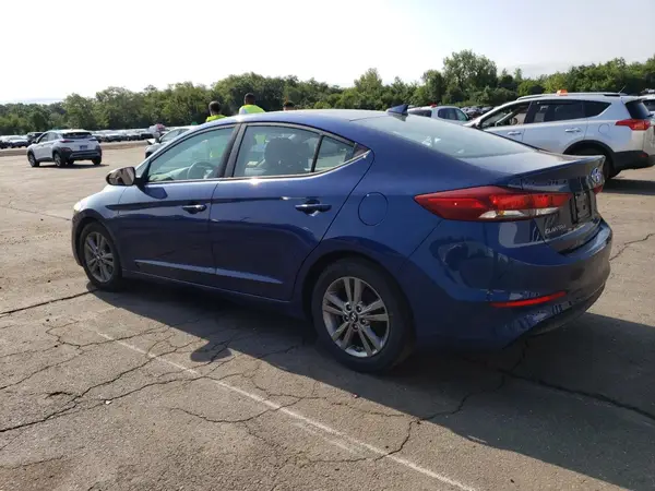 5NPD84LF9HH142749 2017 HYUNDAI ELANTRA - Image 2