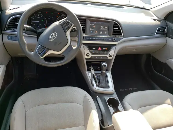 5NPD84LF9HH142749 2017 HYUNDAI ELANTRA - Image 8