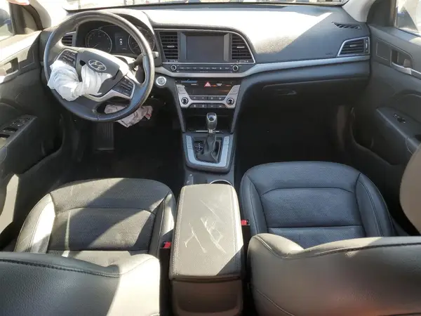 5NPD84LF9HH150804 2017 HYUNDAI ELANTRA - Image 8