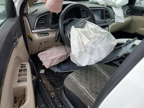 5NPD84LF9HH153914 2017 HYUNDAI ELANTRA - Image 8