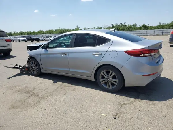 5NPD84LF9HH153976 2017 HYUNDAI ELANTRA - Image 2