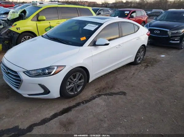 5NPD84LF9HH158708 2017 HYUNDAI ELANTRA - Image 2