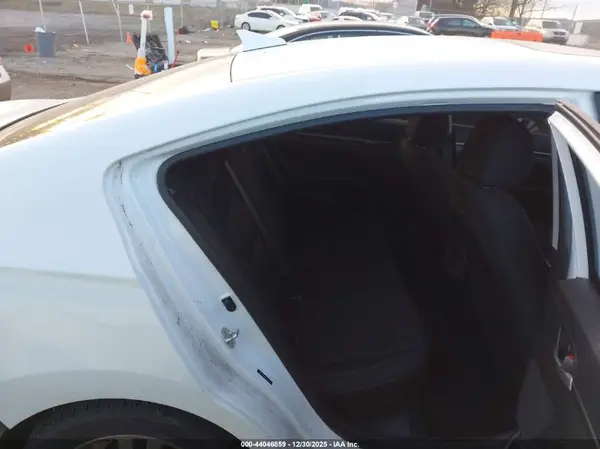 5NPD84LF9HH158708 2017 HYUNDAI ELANTRA - Image 8