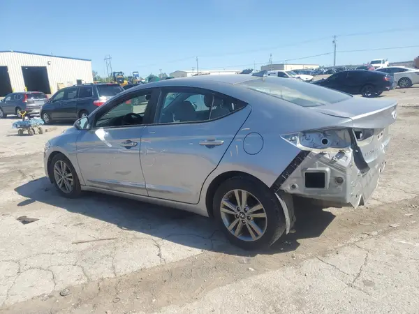 5NPD84LF9HH160457 2017 HYUNDAI ELANTRA - Image 2