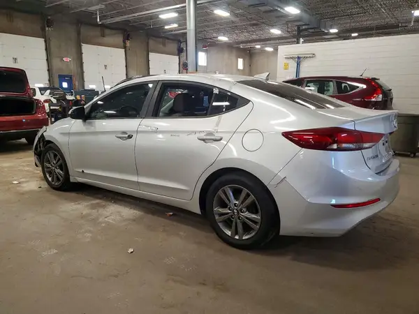 5NPD84LF9HH161110 2017 HYUNDAI ELANTRA - Image 2