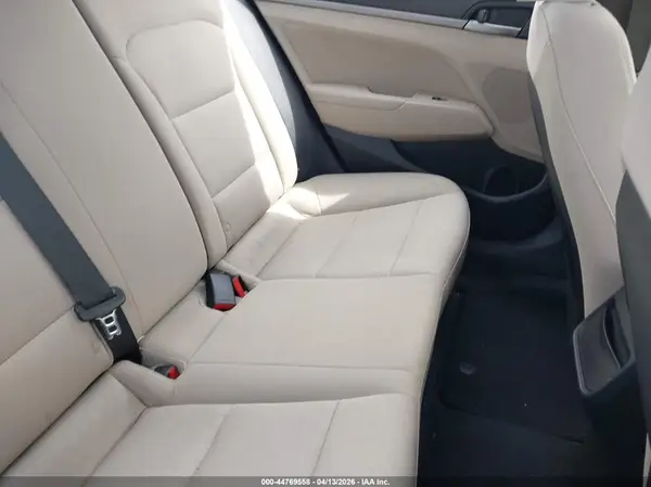 5NPD84LF9HH162435 2017 HYUNDAI ELANTRA - Image 8