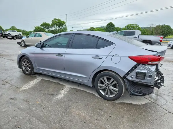 5NPD84LF9HH162743 2017 HYUNDAI ELANTRA - Image 2