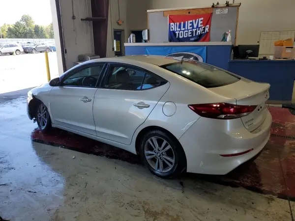 5NPD84LF9HH163181 2017 HYUNDAI ELANTRA - Image 2