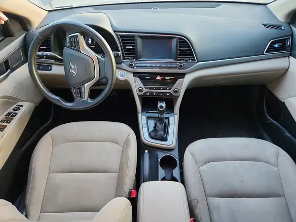 5NPD84LF9HH168140 2017 HYUNDAI ELANTRA - Image 8