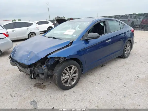 5NPD84LF9HH169210 2017 HYUNDAI ELANTRA - Image 2