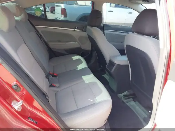 5NPD84LF9HH169871 2017 HYUNDAI ELANTRA - Image 8