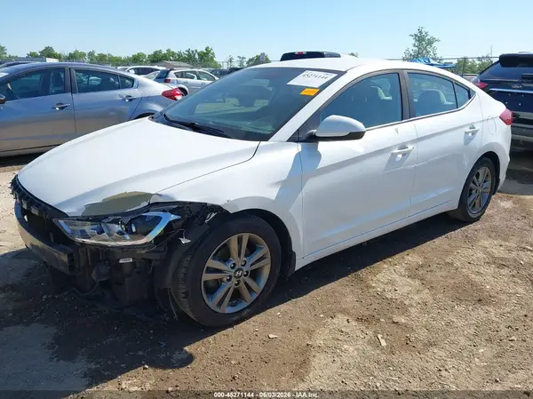 5NPD84LF9HH173242 2017 HYUNDAI ELANTRA - Image 2