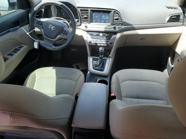 5NPD84LF9HH175413 2017 HYUNDAI ELANTRA - Image 8