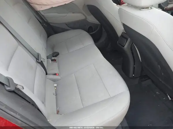 5NPD84LF9HH176903 2017 HYUNDAI ELANTRA - Image 8