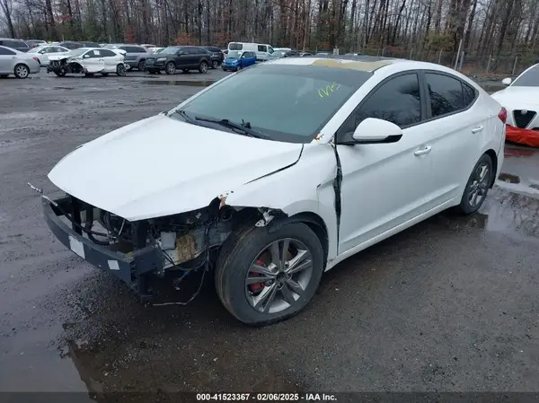 5NPD84LF9HH176951 2017 HYUNDAI ELANTRA - Image 2