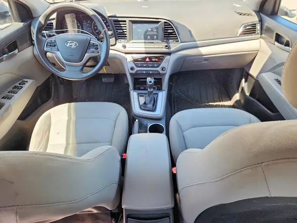 5NPD84LF9HH177422 2017 HYUNDAI ELANTRA - Image 8