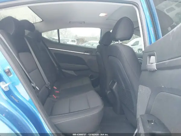 5NPD84LF9HH182295 2017 HYUNDAI ELANTRA - Image 8