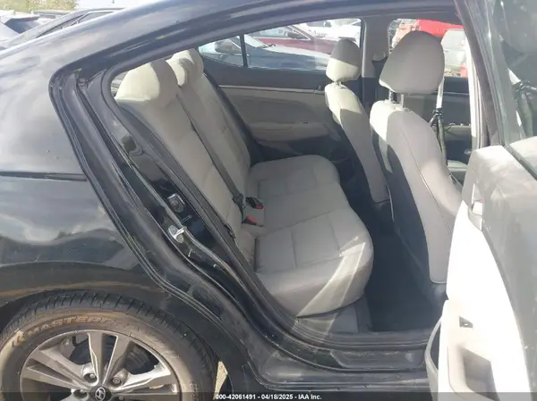 5NPD84LF9HH184841 2017 HYUNDAI ELANTRA - Image 8