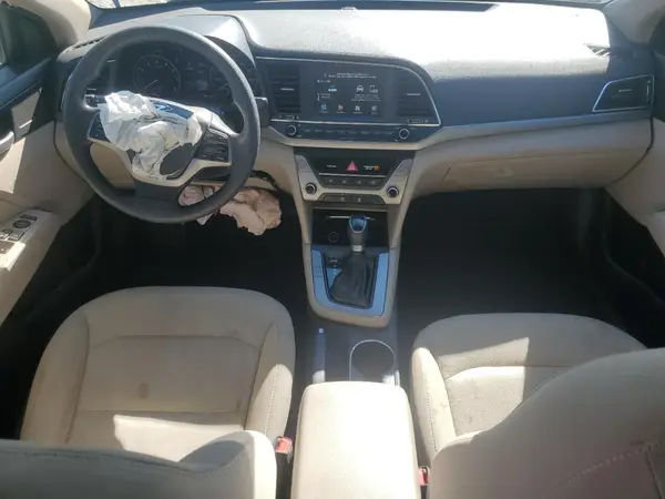 5NPD84LF9HH185066 2017 HYUNDAI ELANTRA - Image 8