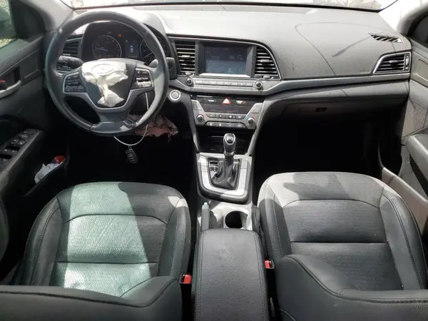 5NPD84LF9HH185617 2017 HYUNDAI ELANTRA - Image 8