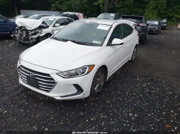 5NPD84LF9HH186556 2017 HYUNDAI ELANTRA - Image 2