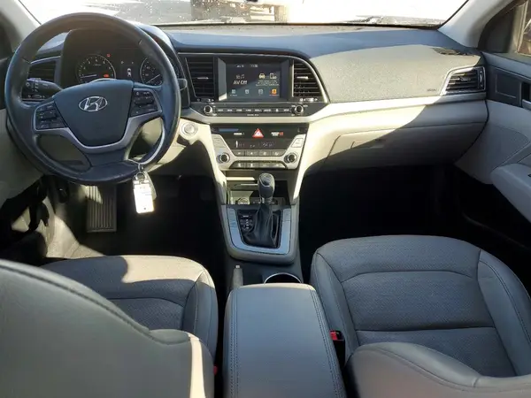 5NPD84LF9HH187657 2017 HYUNDAI ELANTRA - Image 8