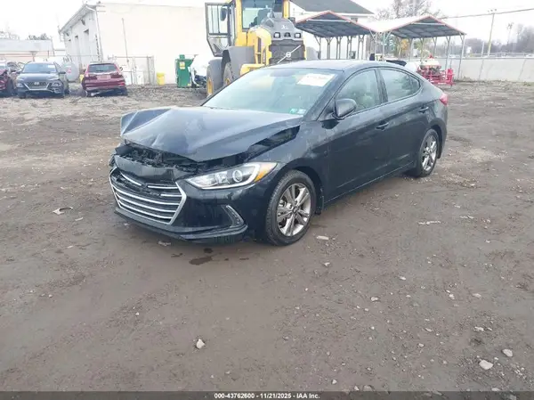 5NPD84LF9HH187755 2017 HYUNDAI ELANTRA - Image 2