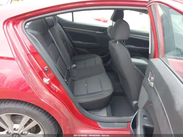 5NPD84LF9HH187786 2017 HYUNDAI ELANTRA - Image 8