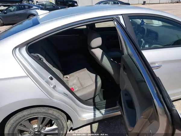 5NPD84LF9HH188016 2017 HYUNDAI ELANTRA - Image 8
