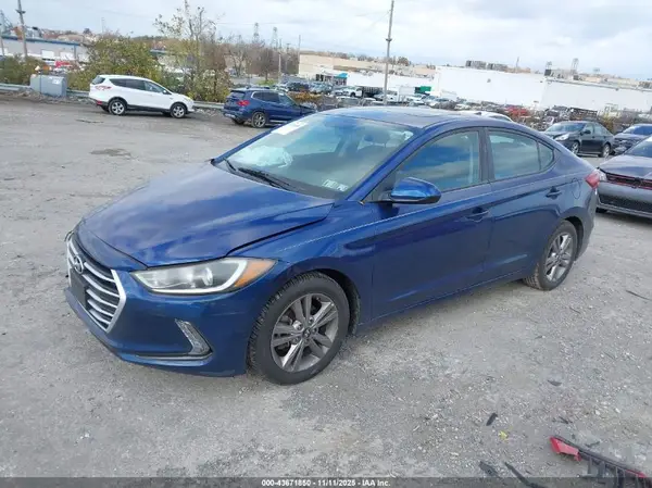 5NPD84LF9HH188971 2017 HYUNDAI ELANTRA - Image 2