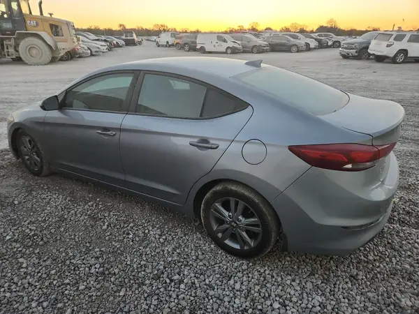 5NPD84LF9HH191885 2017 HYUNDAI ELANTRA - Image 2