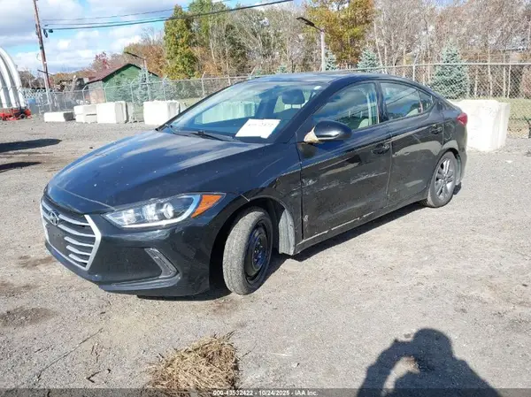 5NPD84LF9HH193300 2017 HYUNDAI ELANTRA - Image 2