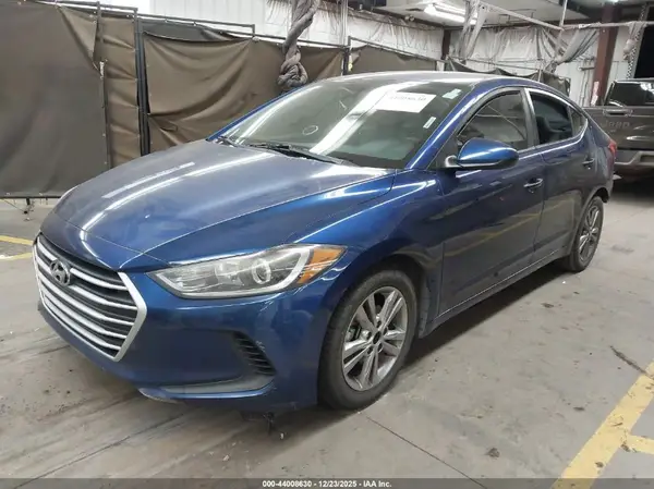 5NPD84LF9HH193703 2017 HYUNDAI ELANTRA - Image 2