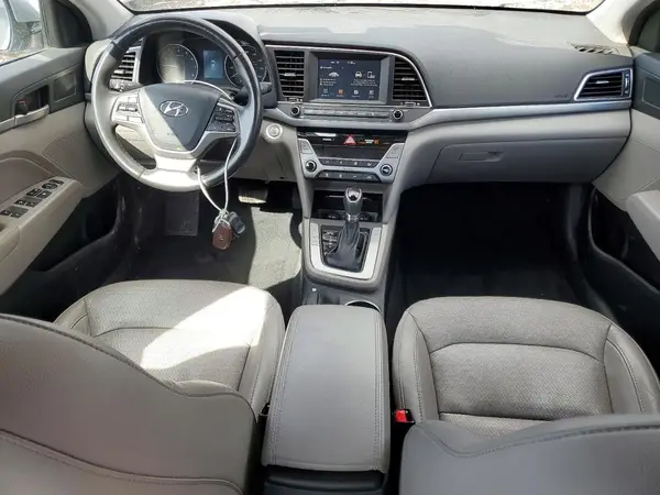 5NPD84LF9HH195614 2017 HYUNDAI ELANTRA - Image 8