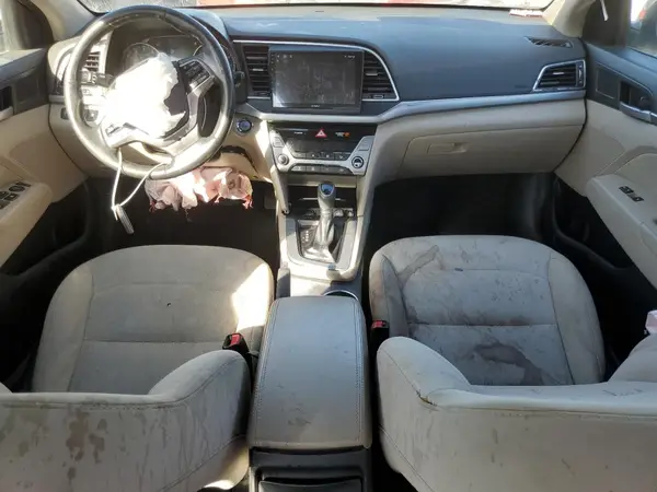 5NPD84LF9HH195791 2017 HYUNDAI ELANTRA - Image 8
