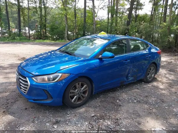 5NPD84LF9HH196262 2017 HYUNDAI ELANTRA - Image 2