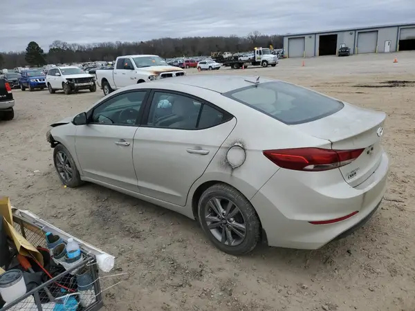 5NPD84LF9HH200021 2017 HYUNDAI ELANTRA - Image 2