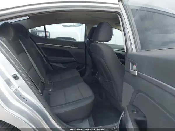 5NPD84LF9HH205817 2017 HYUNDAI ELANTRA - Image 8
