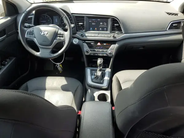 5NPD84LF9HH206563 2017 HYUNDAI ELANTRA - Image 8