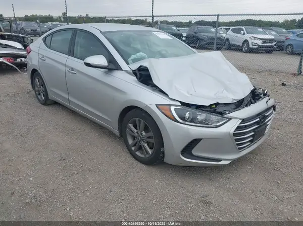 5NPD84LF9J8369140 2018 HYUNDAI ELANTRA - Image 1
