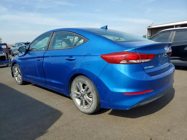 5NPD84LF9JH214569 2018 HYUNDAI ELANTRA - Image 2