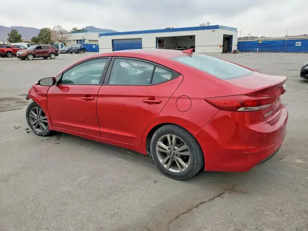 5NPD84LF9JH221599 2018 HYUNDAI ELANTRA - Image 2