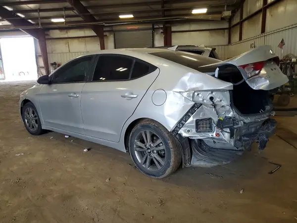 5NPD84LF9JH221652 2018 HYUNDAI ELANTRA - Image 2