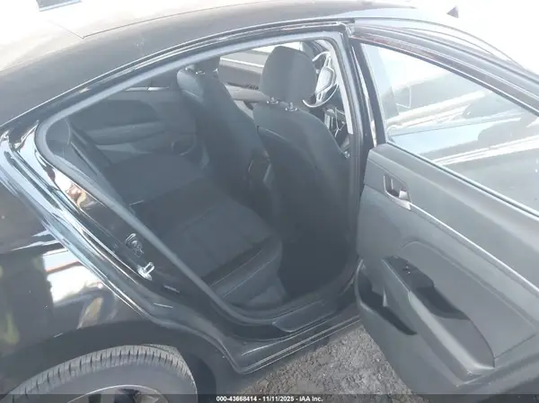 5NPD84LF9JH221747 2018 HYUNDAI ELANTRA - Image 8