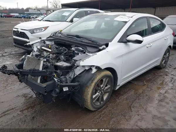 5NPD84LF9JH222137 2018 HYUNDAI ELANTRA - Image 2