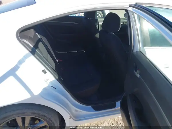 5NPD84LF9JH224325 2018 HYUNDAI ELANTRA - Image 8