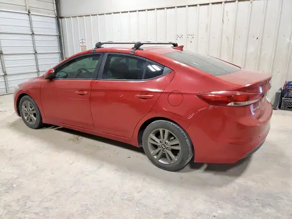 5NPD84LF9JH225717 2018 HYUNDAI ELANTRA - Image 2